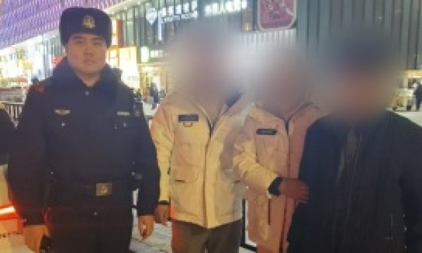 巡逻民警温情相助  走失八旬老人安全回家